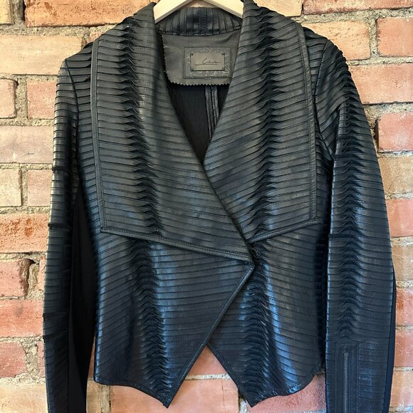 🖤 LINE Brand Black Textured Lambskin Leather Jacket 🖤 - Picture 7 of 9